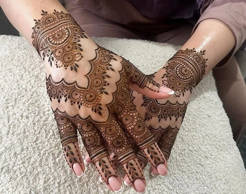 Beauty Salon Services At Home