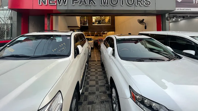 NewPakMotors (Car dealer)