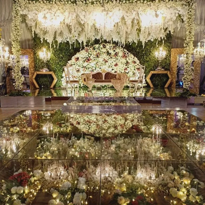 De Flores Marquee Johar Town