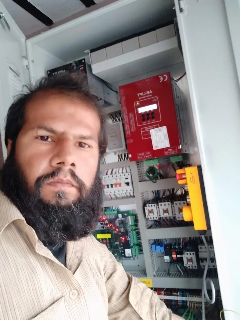 Shehzad Kamboh electrician and plumbing center