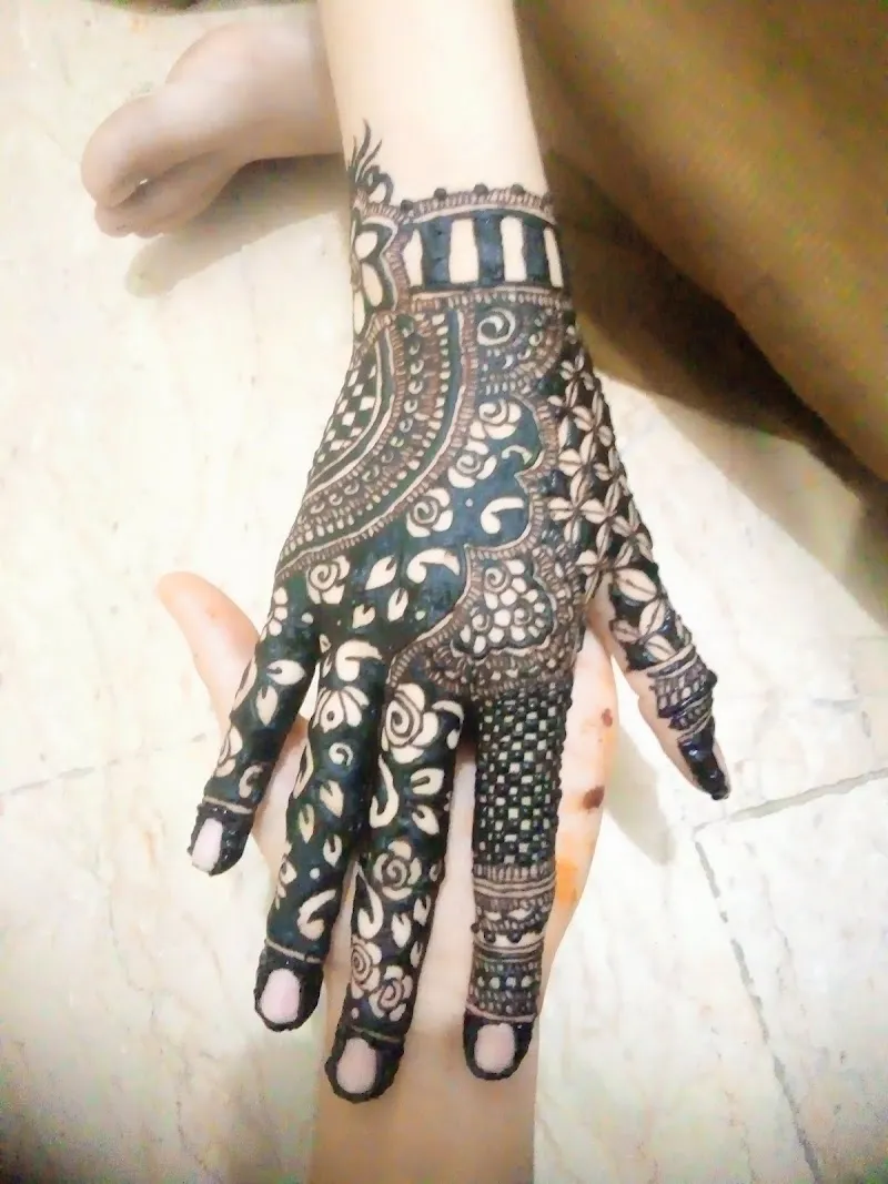 Karachi Henna