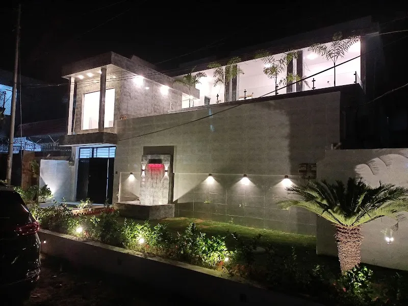 Zakia Rukia Salon & Spa (Johar Branch)