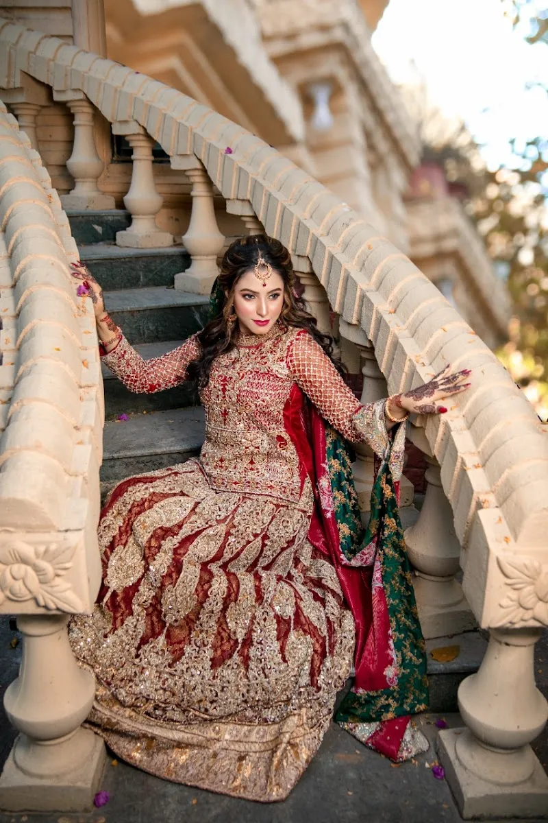 Wandee Bridal Salon - F7 Branch