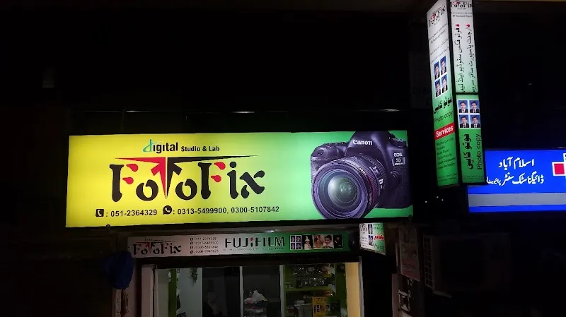 Foto Fix Studios ( Naveed Khan)