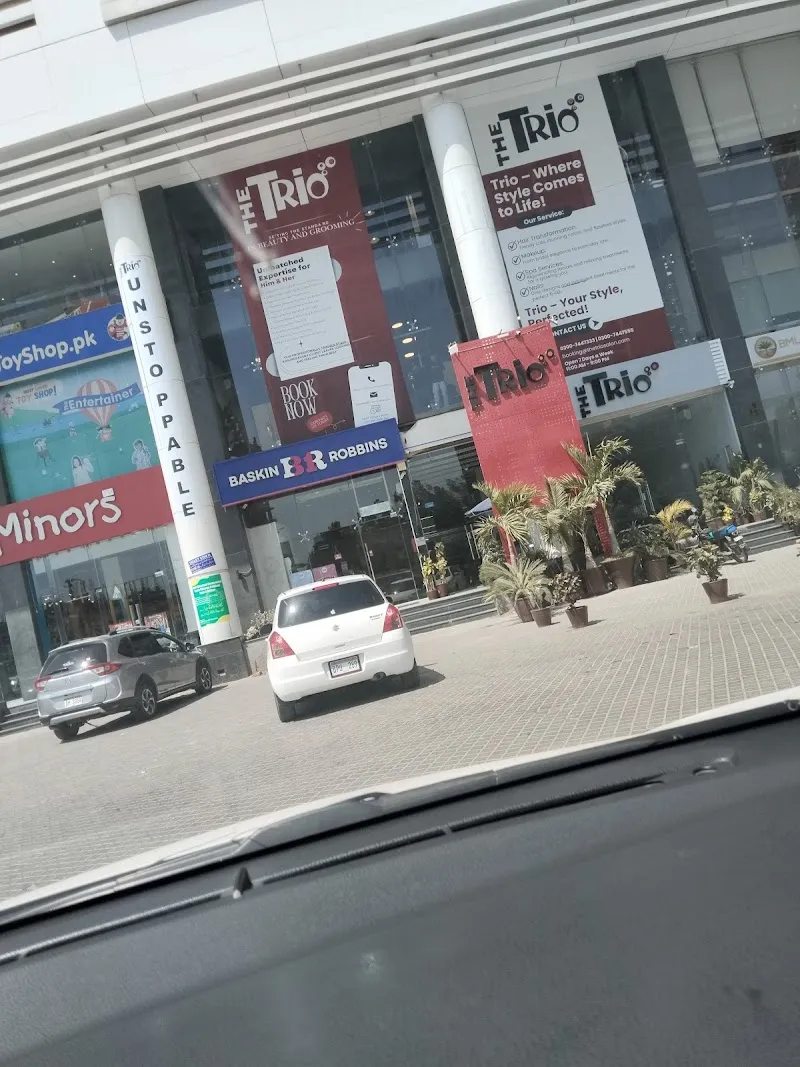 The Trio Salon- Clifton Branch